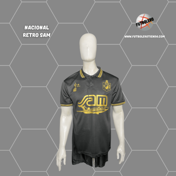 Nacional retro sam