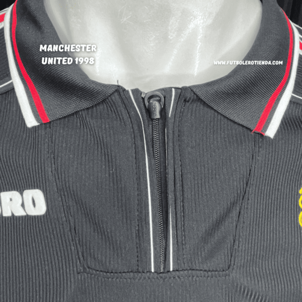 Manchester United 98 Negra - Image 4